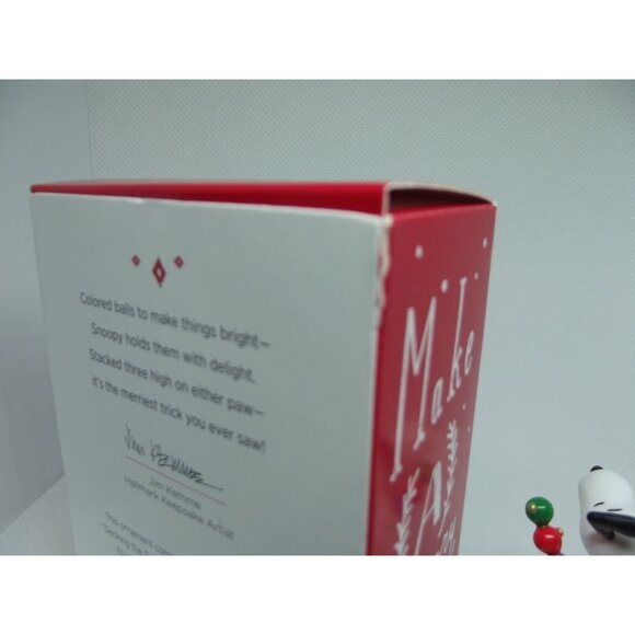 Hallmark Ornament 2015 Keepsake Peanuts Snoopy Decking the tree Christmas Bulbs - Picture 7 of 14